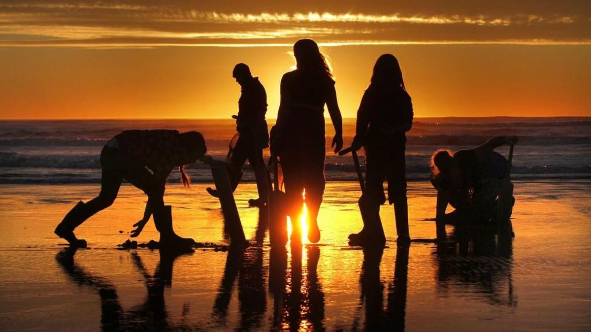 The state has set a tentative date for the first razor clam dig of the season. Digging will be allowed at Copalis Dec. 24-26 if tests show clams are safe to eat.