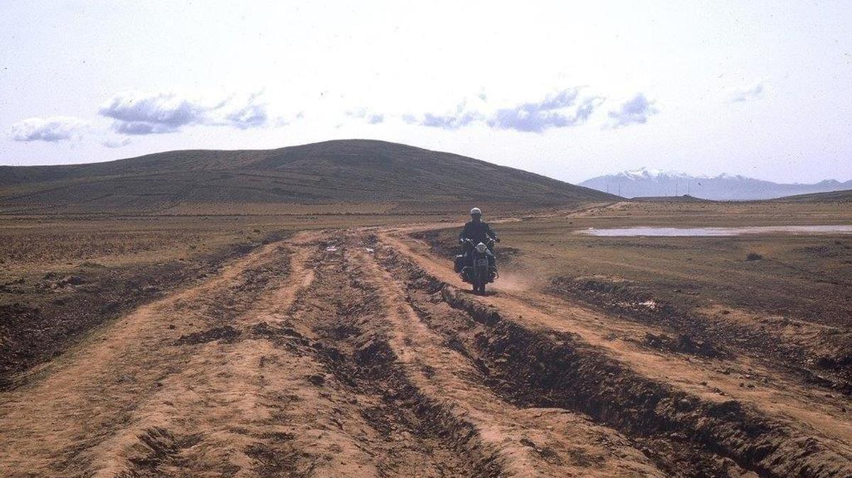 Most of the Pan-American Highway wasn’t paved in 1963.