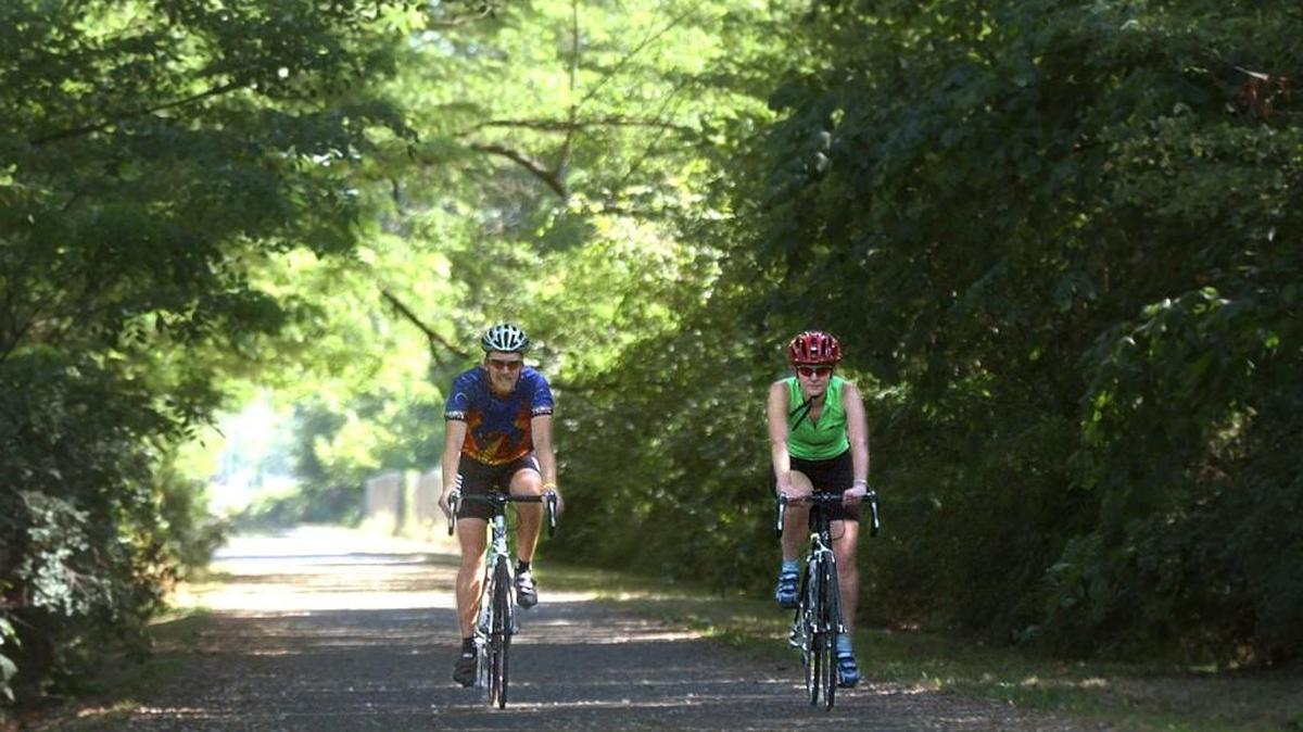 Ride the Foothills Trail with the Tacoma Washington Bicycle Clubon a journey from Puyallup to South Prairie and back.