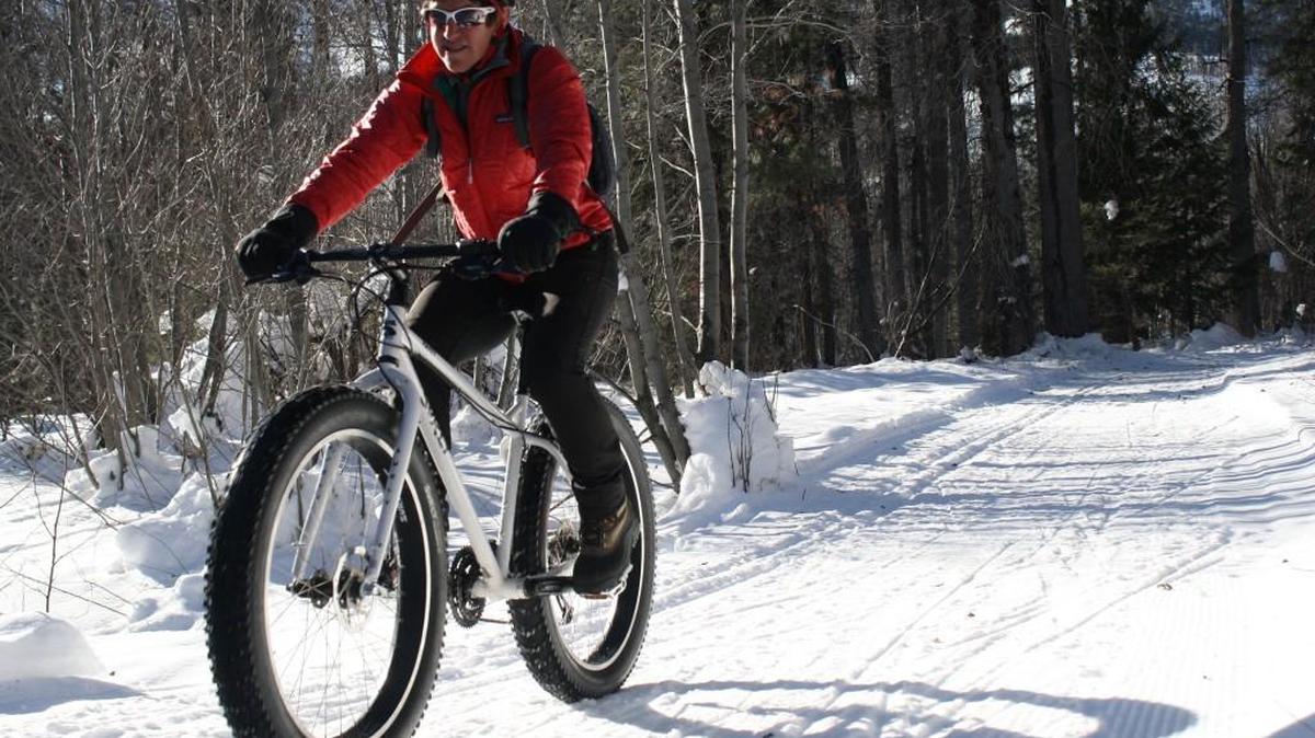 Riding a fat bike through the Methow Valley near Winthrop is growing in popularity. A new opportunity will be available for riding groomed trails with the designation of Pearrygin Lake State Park as a sno-park.