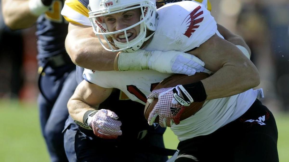 Eastern Washington wide receiver Cooper Kupp runs with one of his 20 receptions Saturday against Northern Colorado.
