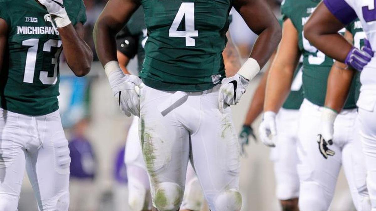 Michigan State’s Malik McDowell (4) was the first selection the Seahawks chose in the NFL Draft in the second round on Friday.