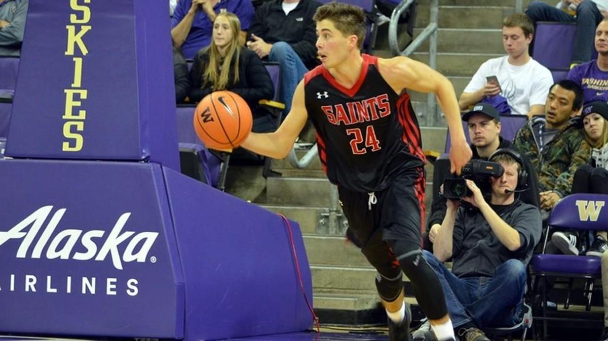 Saint Martin’s guard Luke Chavez scored 32 points in an exhibition game at the University of Washington.