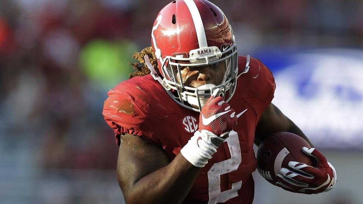 Alabama RB Derrick Henry seems to have passed LSU’s Leonard Fournette in the Heisman race.