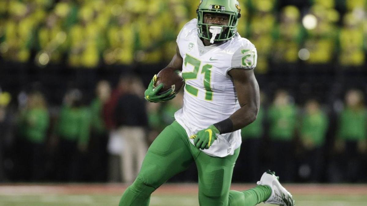 Oregon running back Royce Freeman has 463 yards rushing in four games and is averaging 8.3 yards per carry. “This is a guy that’ll play 10 years in the National Football League,” UW defensive backs coach Jimmy Lake said.