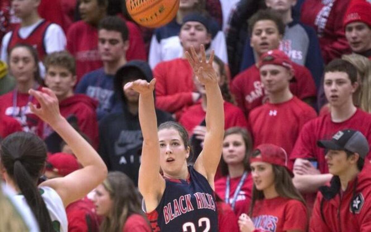 Black Hills’ Emma Duff, an Olympian All-Area selection last year, is leading the area with more than 19 points per game. Black Hills is the top-ranked team in the state in 2A.
