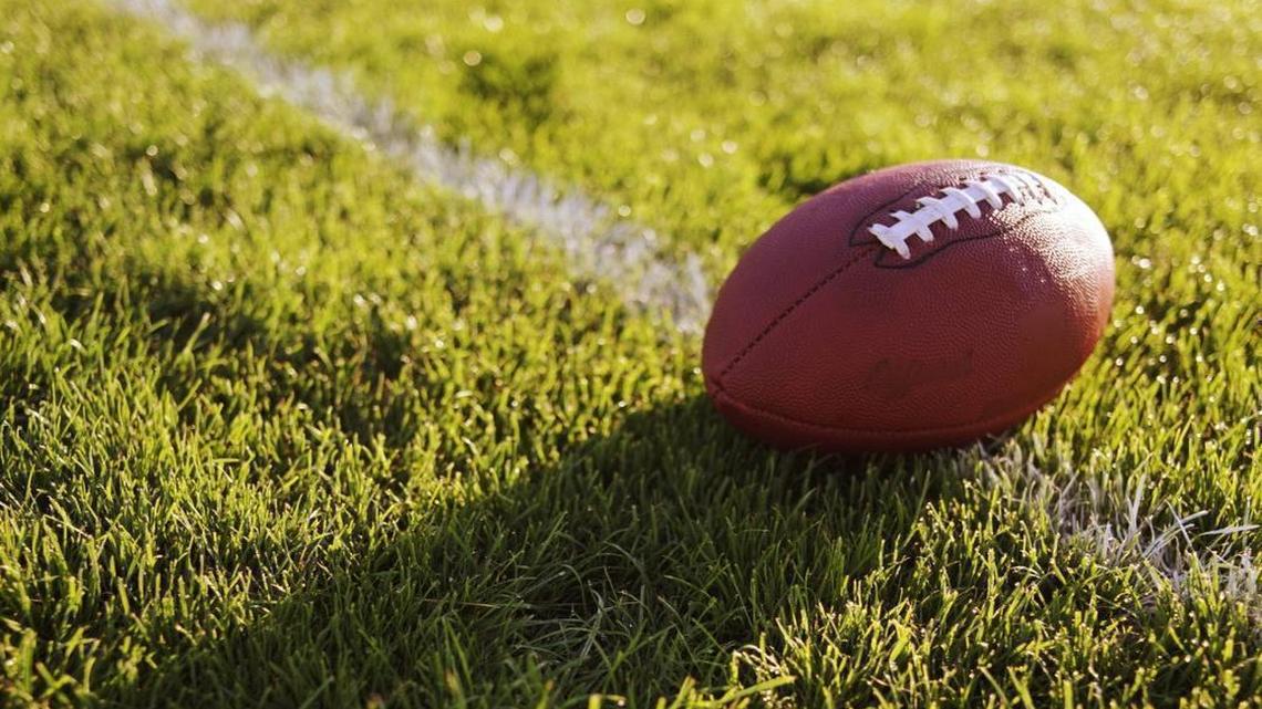 Connell routs Wahluke. Burbank and River View win, set up big showdown this week