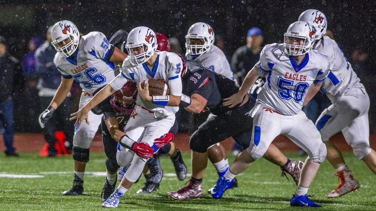 Graham-Kapowsin opens the season ranked second in The News Tribune’s Class 4A rankings after reaching the 4A state quarterfinals last year and returning sophomore quarterback Dylan Morris (5). The first games of the 2016 season are Sept. 2.