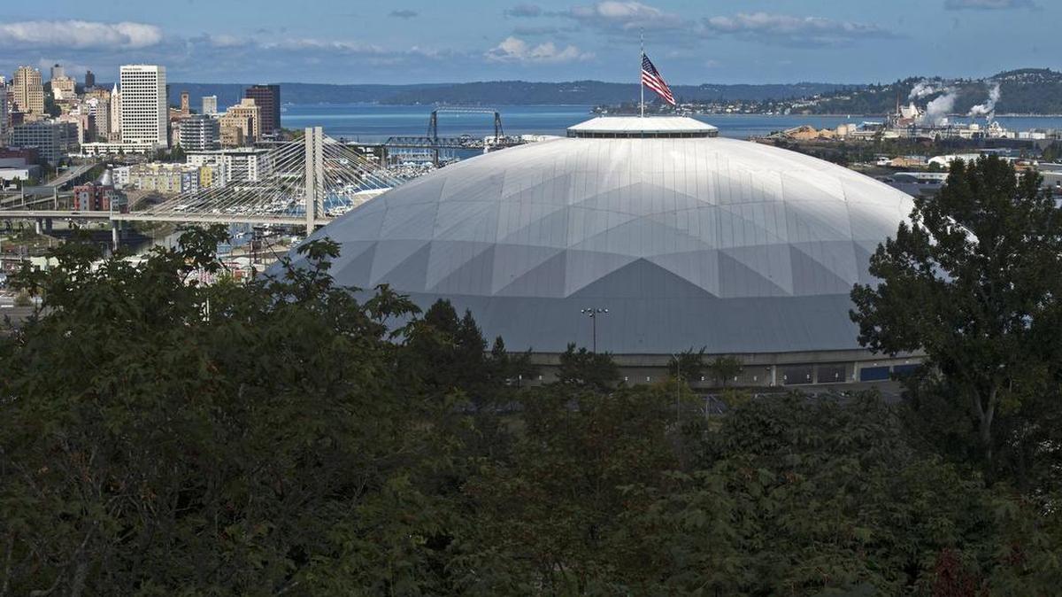 
The News Tribune’s records requests from the Tacoma Dome reveal that the WIAA brought in almost $40,000 more per day in ticket revenue at the Class 3A and 4A boys and girls basketball tournaments this past season than it did in 2009, when it organized a 16-team, single-site tournament for each classification.
