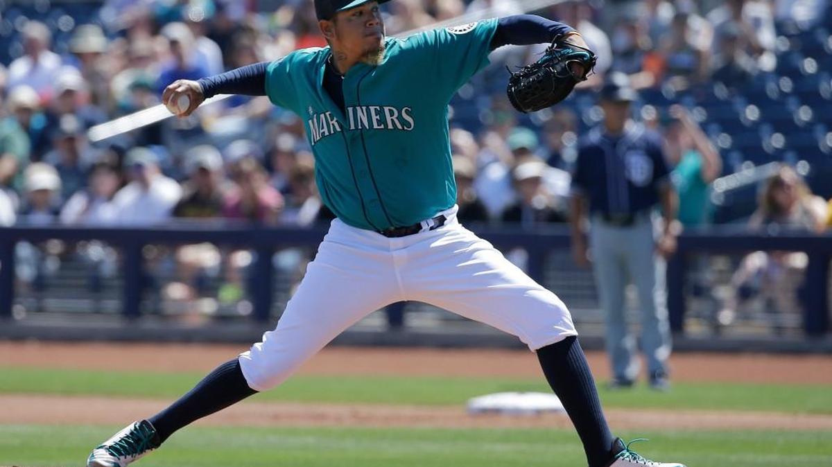 Felix Hernandez gave up four runs in the first inning of his final spring start.