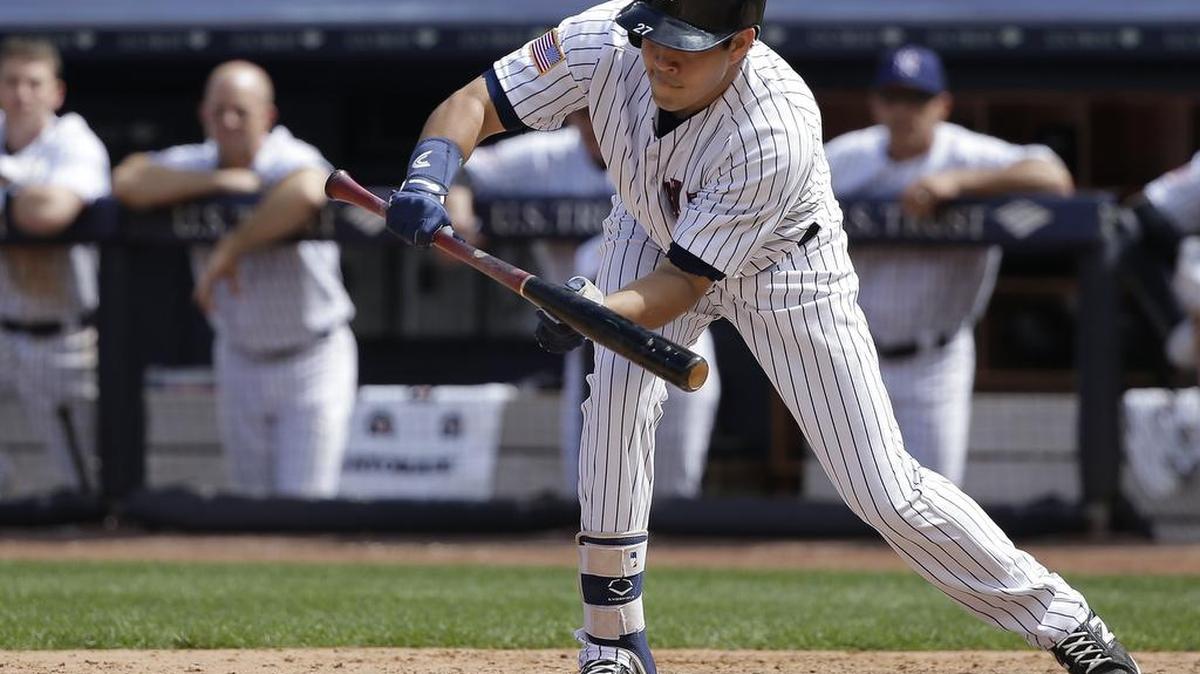 
Ramon Flores, shown bunting when he was with the New York Yankees, will have ankle surgery and miss the rest of the season. Flores, who was acquired by the Mariners in the Dustin Ackley trade, hit .423 with the Rainiers.
