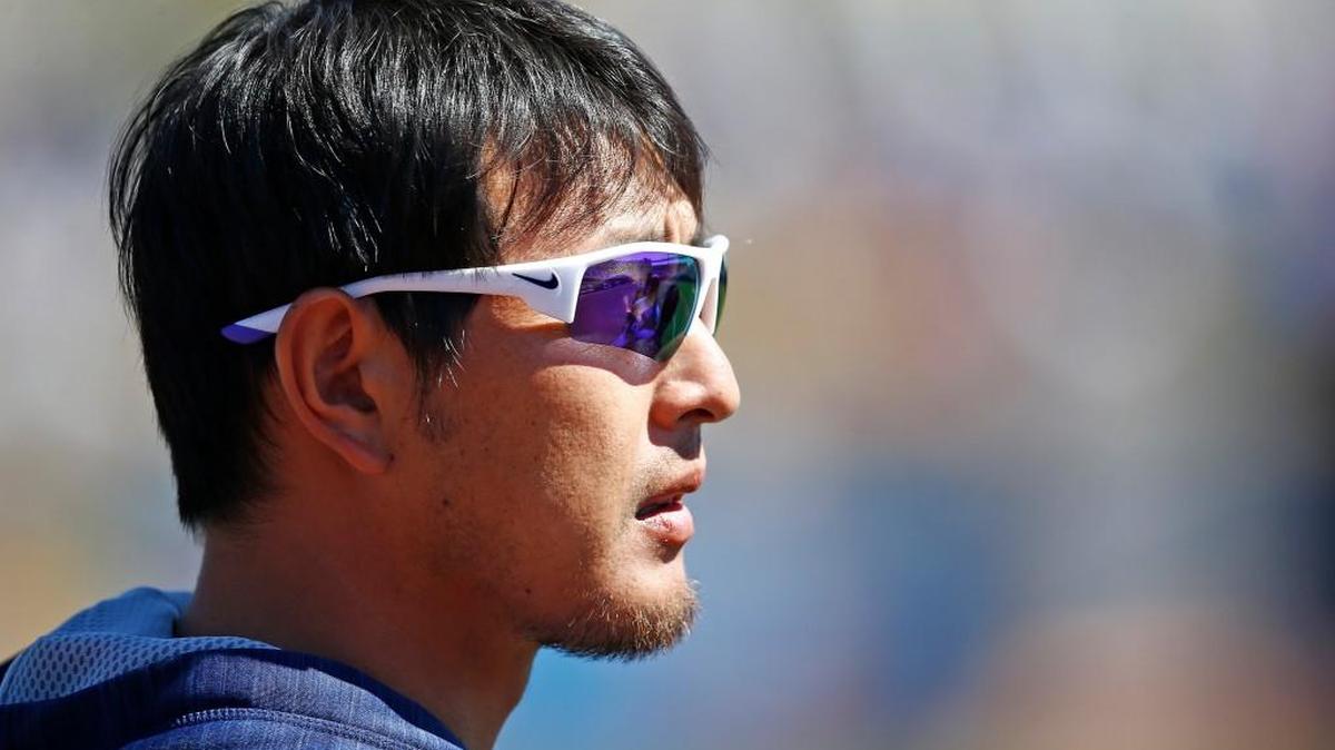 Mariners right-hander Hisashi Iwakuma “felt I got something out of today’s start” against the Giants.