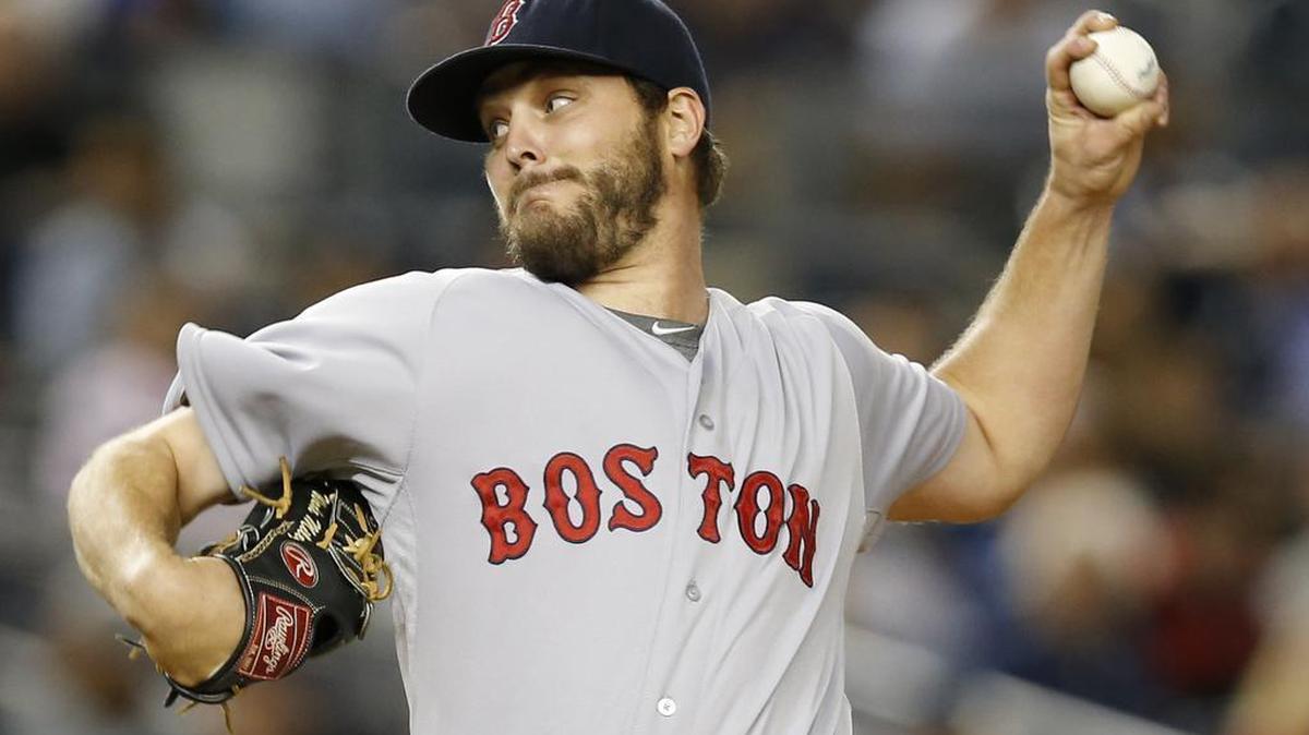 The Mariners are showing interest in Boston lefty Wade Miley as a possible replacement for Hisashi Iwakuma.