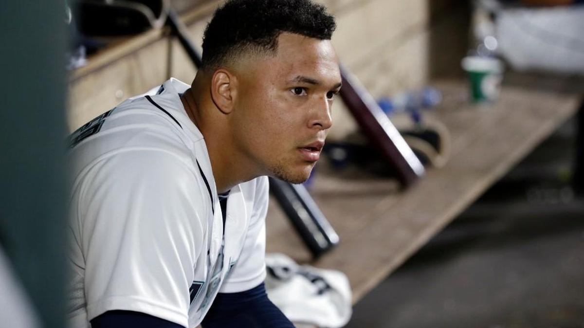 Mariners right-hander Taijuan Walker expects to make his scheduled start Sunday at Boston.