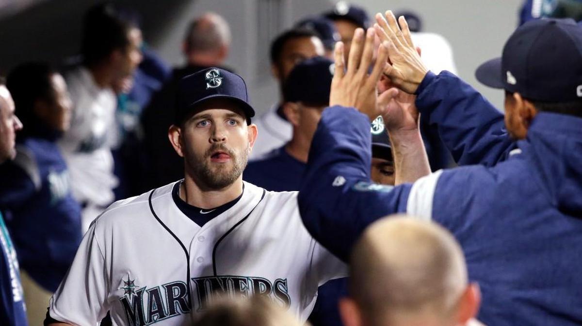 The Mariners were lining up Saturday to congratulate James Paxton after he pitched eight shutout innings against the Rangers.
