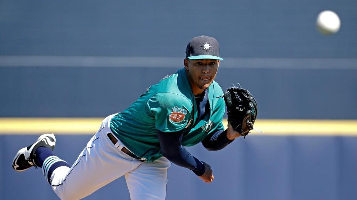 Mariners starter Taijuan Walker gave up one run in three innings Wednesday while getting five strikeouts in 7-5 victory over Kansas City.