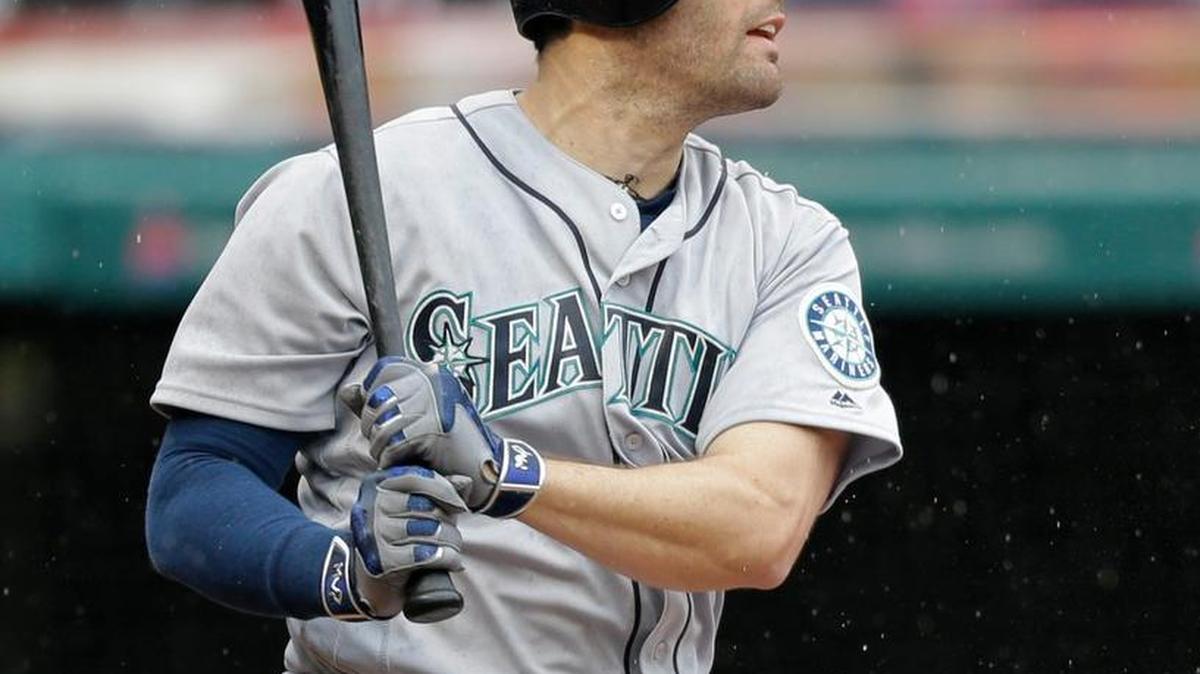 Seth Smith says his success this year at beating defensive shifts is not the result of a new appraoch.