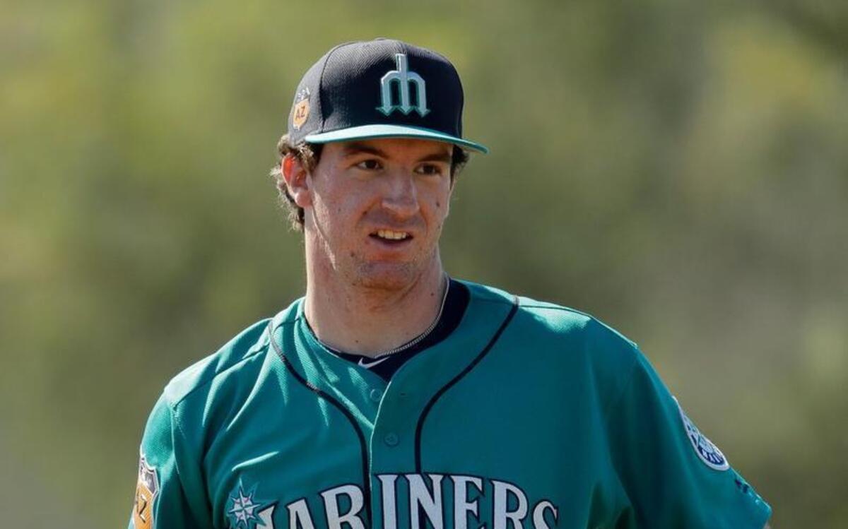 Andrew Moore is the latest addition to the Mariners’ ever-changing pitching staff.