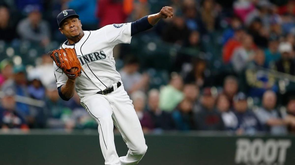 Ariel Miranda not only held the Tigers to two runs in seven innings. He also made a sparkling play in fielding a bunt by John Hicks in the fourth inning.