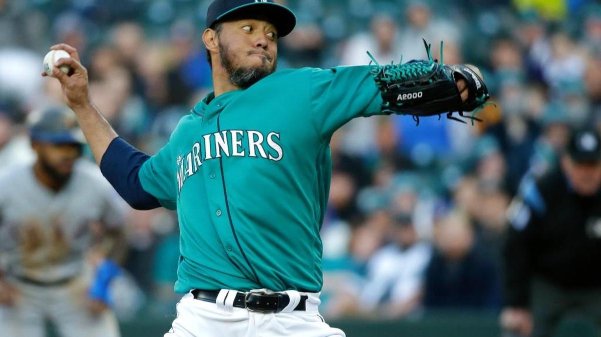 The Mariners are looking to Yovani Gallardo to snap their four-game losing streak.