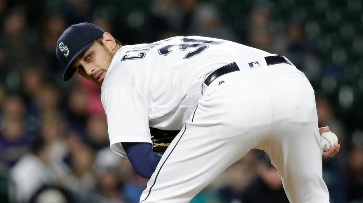 Mariners closer Steve Cishek got his 100th career save Monday when the Mariners beat Houston 3-2.