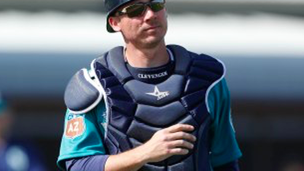 Steve Clevenger appears to be Mariners’ choice as their backup catcher.