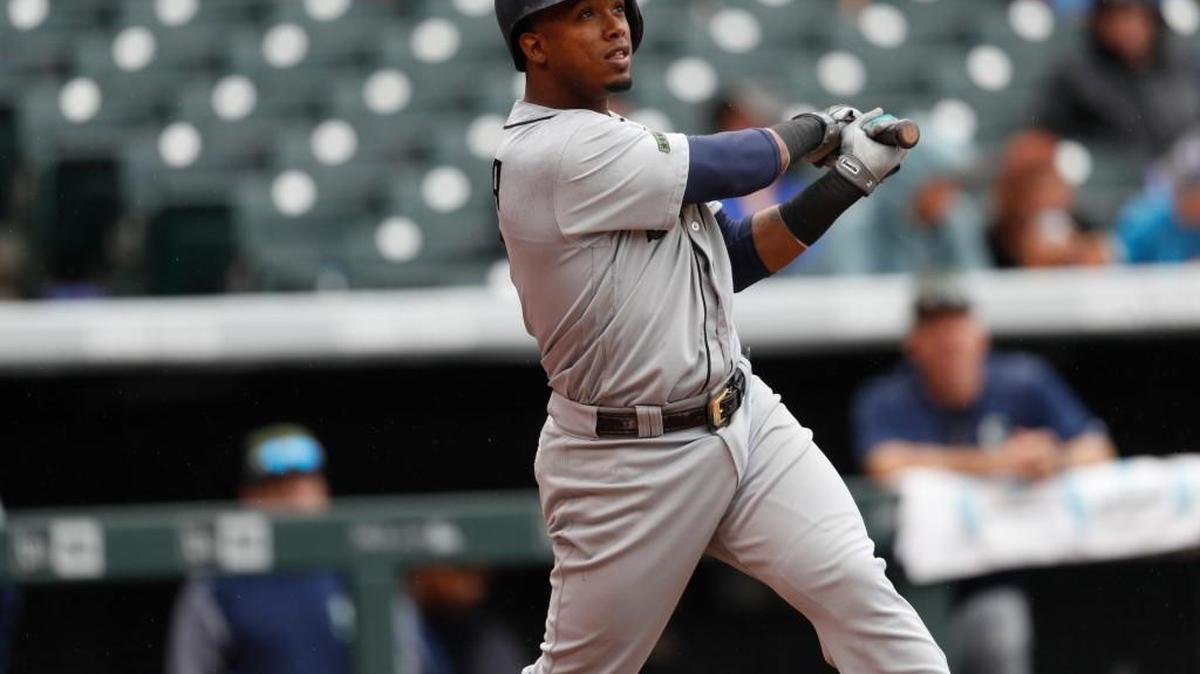 Mariners shortstop Jean Segura should begin a rehab assignment Monday at Triple-A Tacoma.