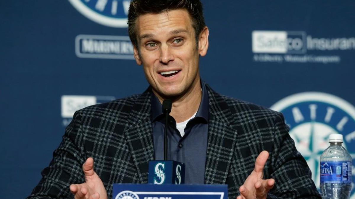 Mariners general manager Jerry Dipoto says his approach is always to be aggressive in buying and selling at the trade deadline.