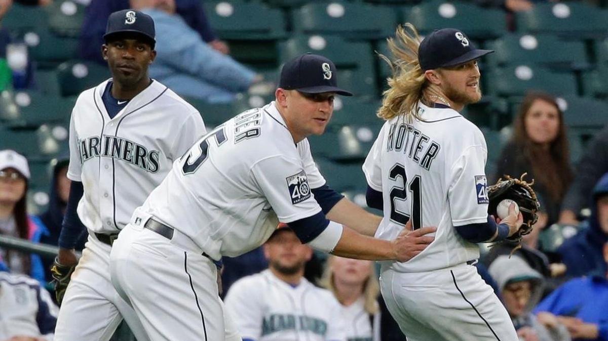 The Mariners missed a chance Thursday to climb above .500 for the first time this season.