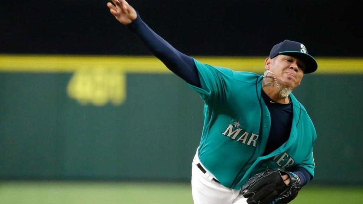 Felix Hernandez handed off a 1-0 lead Friday night after 7 2/3 innings.