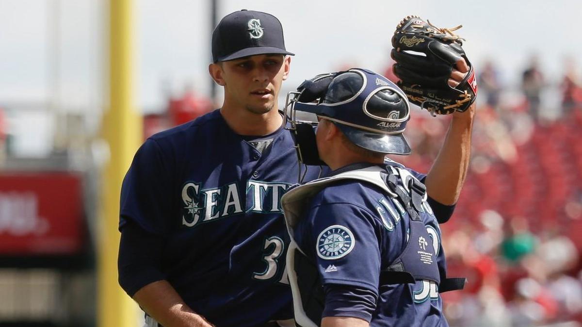 Mariners closer Steve Cishek bounced back strong Sunday in his first save situation since blowing successive opportunities earlier this month against the Los Angeles Angels. Catcher Steve Clevenger offers congratulations.