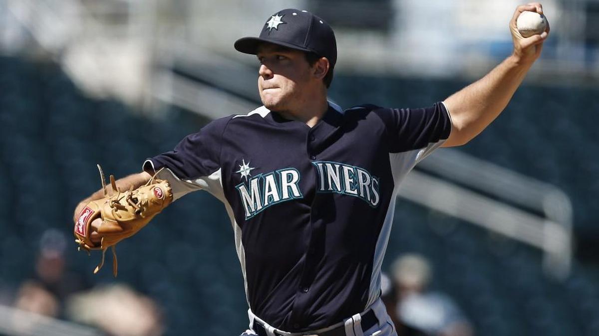 Mariners pitcher Danny Hultzen throws against the Cleveland Indians during a spring training game Feb. 27, 2013, in Goodyear, Arizona.
