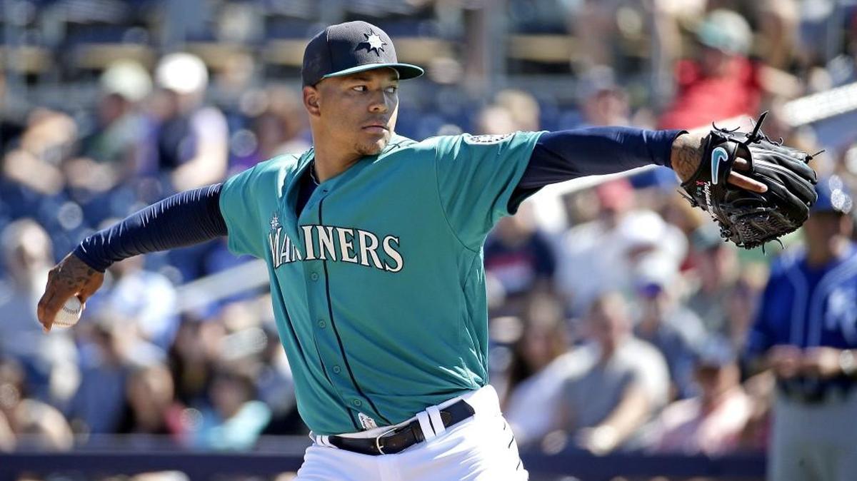 Seattle Mariners starting pitcher Taijuan Walker looked overwhelmed at the start of the 2015 season, but when he figured things out, he went 10-3 in his last 13 decisions.