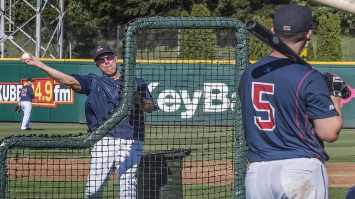 Brosius keeps it simple, smooth as Rainiers hitting coach