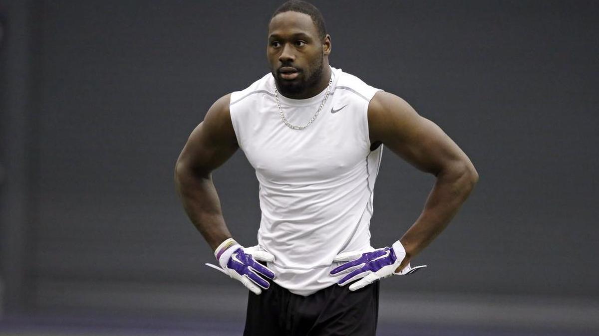 
After a serious leg injury derailed his career at the University of Washington, receiver Kasen Williams, the son of former Wilson High football and track star Aaron Williams, is determined to making the most of his opportunity with the Seattle Seahawks.
