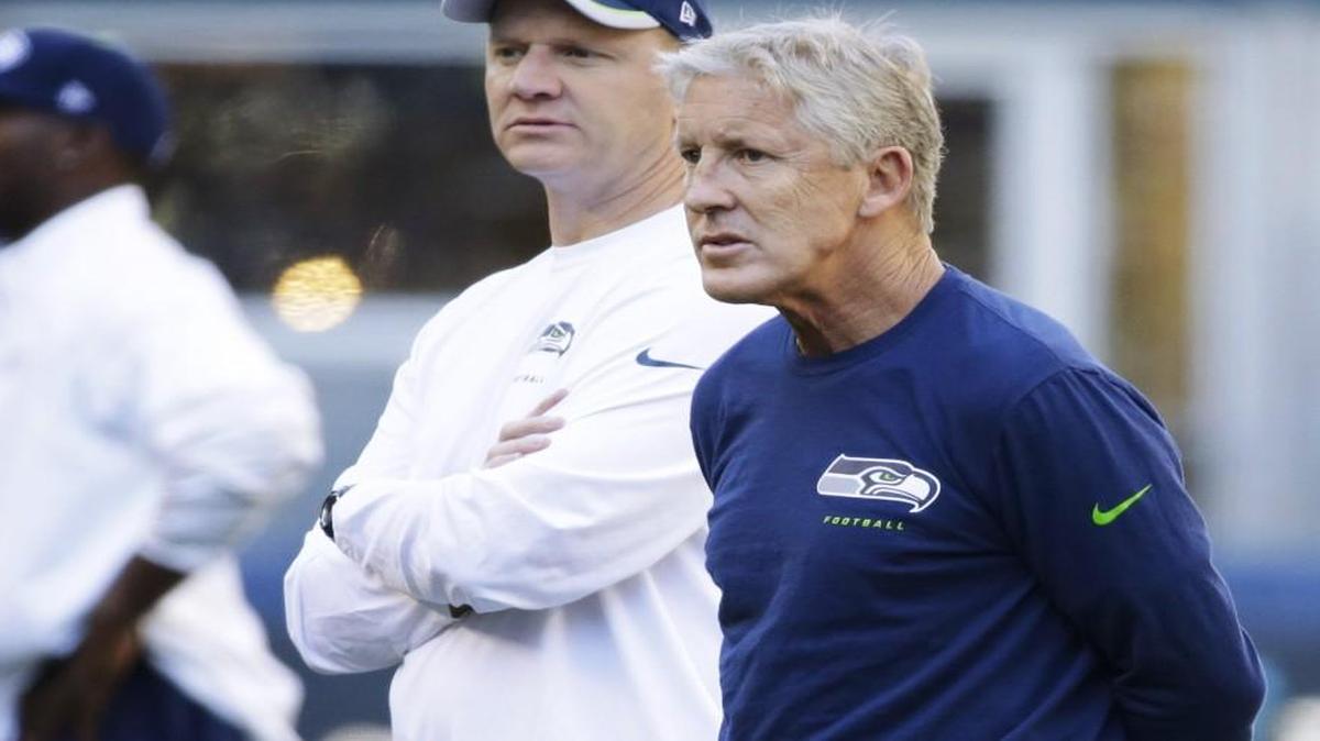 
Seahawks head coach Pete Carroll, right, and offensive coordinator Darrell Bevell were understanding and diplomatic in their response to criticism from Marshawn Lynch’s mom.
