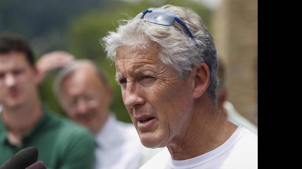 
Seahawks coach Pete Carroll spoke Tuesday night for the first time in nearly a month on the team’s contract talks with quarterback Russell Wilson. And Carroll was optimistic -- as he almost always is.
