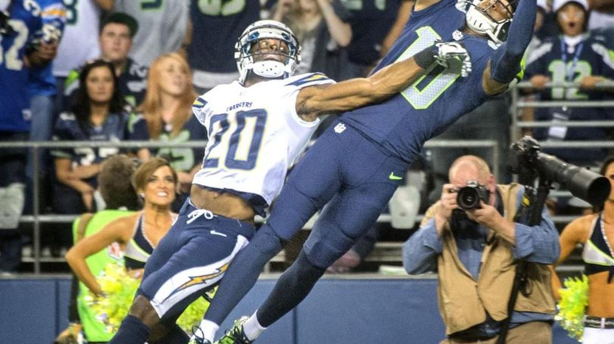 Seahawks second-year WR Paul Richardson will make his season debut Sunday night against Arizona. The team activated him off the physically-unable-to-perform list on Saturday.