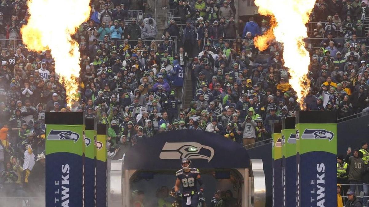 Pete Carroll says he “loves” having Jimmy Graham on the Seahawks and that the trade of Max Unger and a first-round pick in March for him was “a great, long-term decision that we made.”