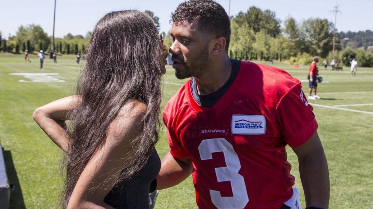 
Russell Wilson brought his girlfriend Ciara on Tuesday for his weekly visit to patients at Seattle Children’s Hospital.
