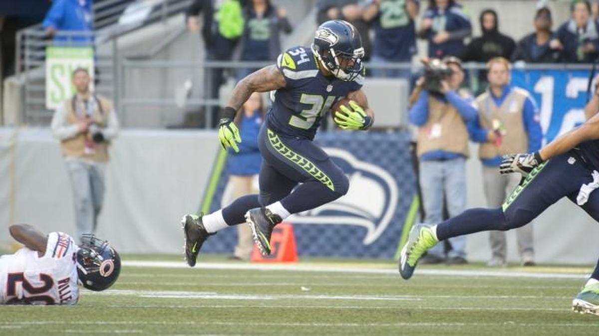 
Thomas Rawls rushed for 104 yards on 16 carries last week against Chicago after Marshawn Lynch injured his hamstring. The undrafted rookie gets the start tonight, as Lynch is out for the Seahawks against Detroit.

