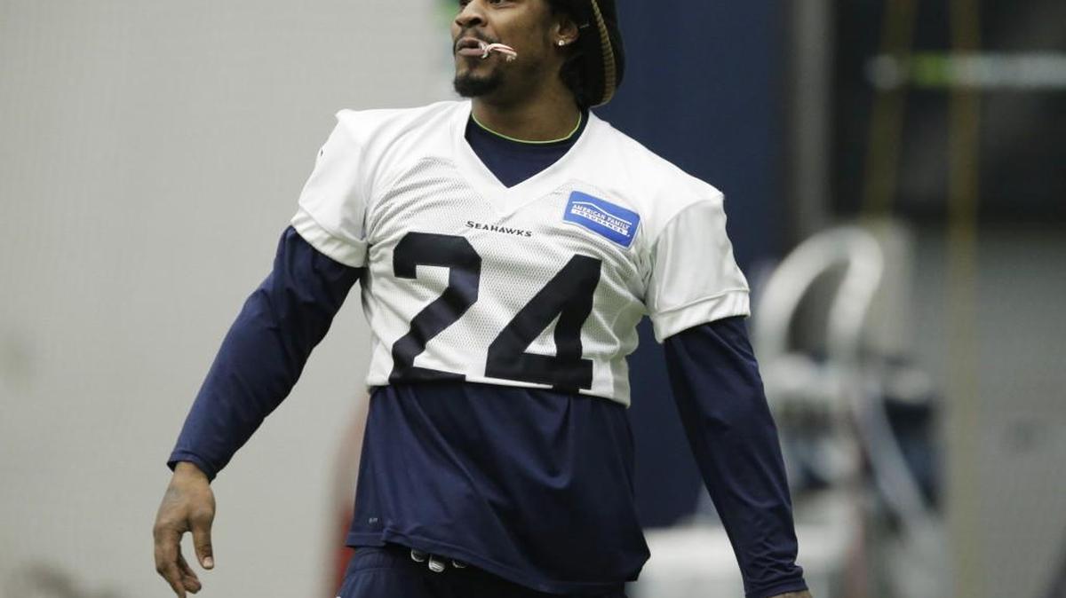 Last Wednesday Marshawn Lynch began practice with a candy cane. This Wednesday he did not. Pete Carroll talked of other signs the running back is progressing towards returning to the Seahawks backfield.