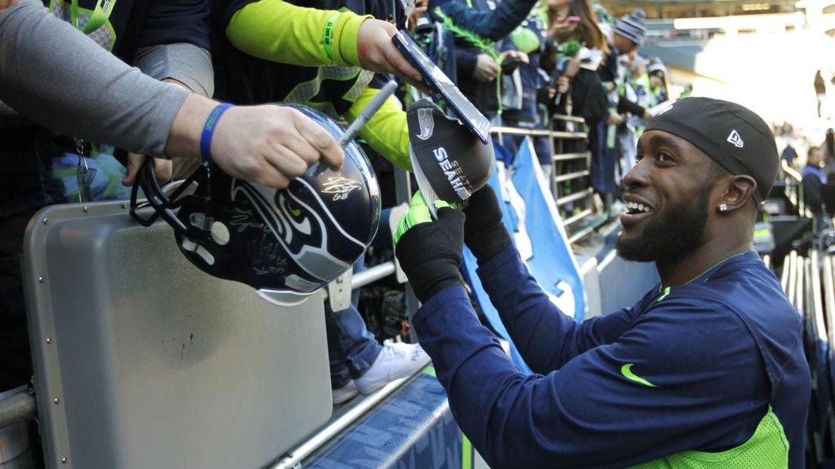 
Kam Chancellor’s holdout from training camp passed its seventh day on Thursday. And now comes word of what he may want from the Seahawks.
