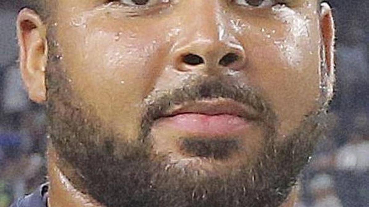 The Seahawks waived-injured former starting defensive tackle Jordan Hill on Saturday. A new rule on such players makes it possible he could return to the team during this regular season, but only after he would have to meet certain parameters.