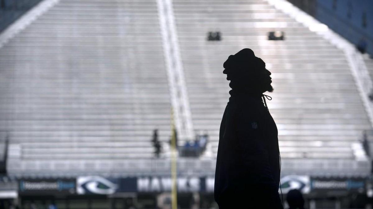 The Seahawks remain in the dark on when Marshawn Lynch will return following abdominal surgery Nov. 25. He is rehabilitatin for an indefinite time “off site,” coach Pete Carroll said Monday.