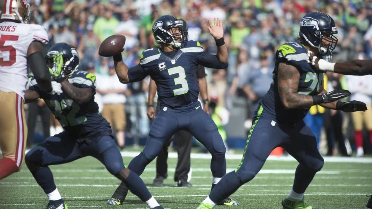 Despite a sprained knee after a sprained ankle, Russell Wilson will make his 78th consecutive start for the Seahawks on Sunday at the New York Jets.