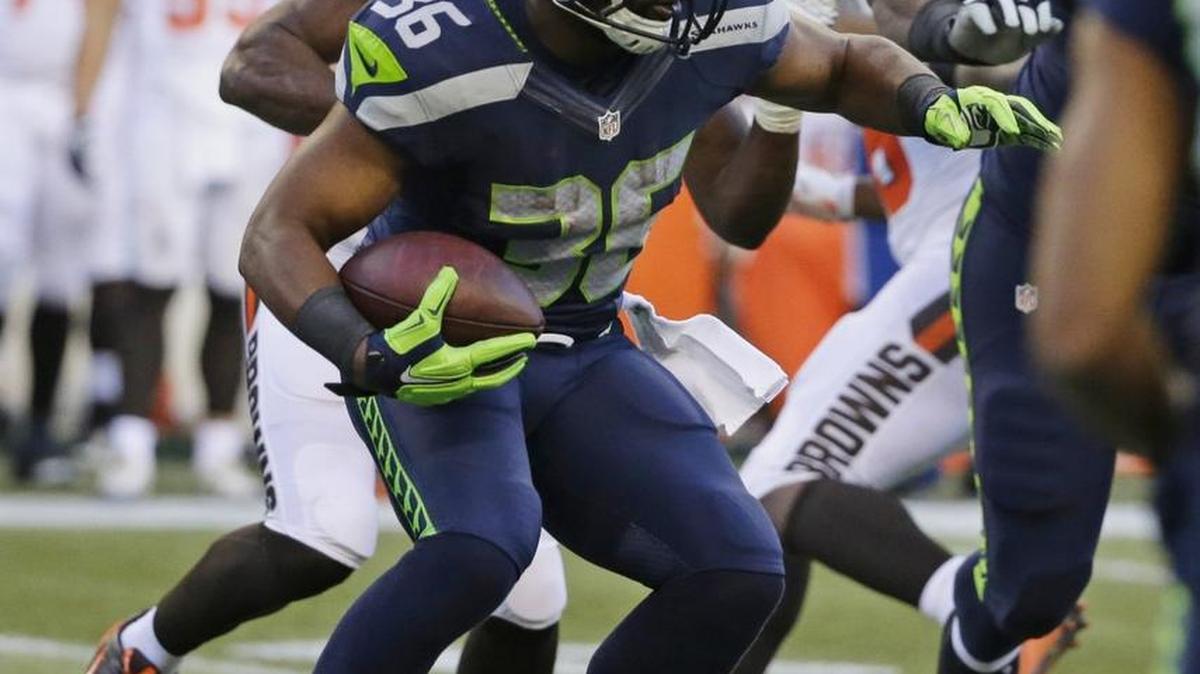 Seahawks running back Bryce Brown (36) carries the ball against the Cleveland Browns at CenturyLink Field on Sunday.