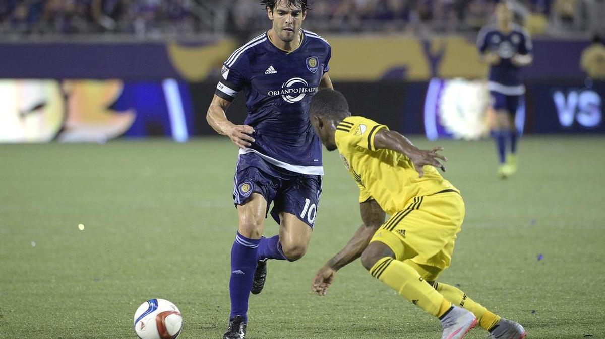 
Orlando City midfielder Kaka (10) passes the ball in front of Columbus Crew defender Waylon Francis, right, during the second half of an MLS soccer match in Orlando, Fla., Saturday, Aug. 1, 2015. Orlando makes its first trip to Seattle to face the Sounders on Sunday.
