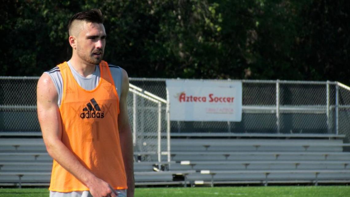 Seattle Sounders defender Jimmy Ockford, who was loaned to the NASL’s New York Cosmos during his first MLS season, stood out when filling in for an injured Brad Evans at centerback in a training match Wednesday.