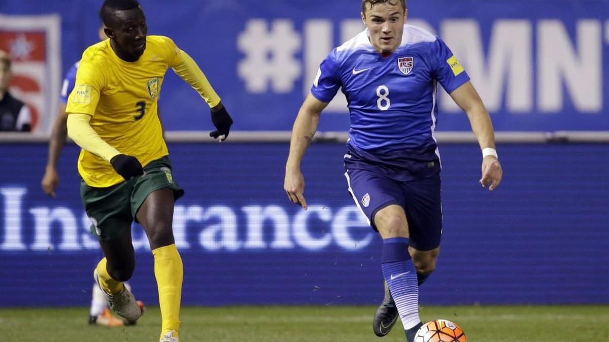 Mercer Island native Jordan Morris (8), who starred for the Sounders Academy, Stanford University and has played with the U.S. men’s national team, turned pro Tuesday, forgoing his senior season at Stanford.